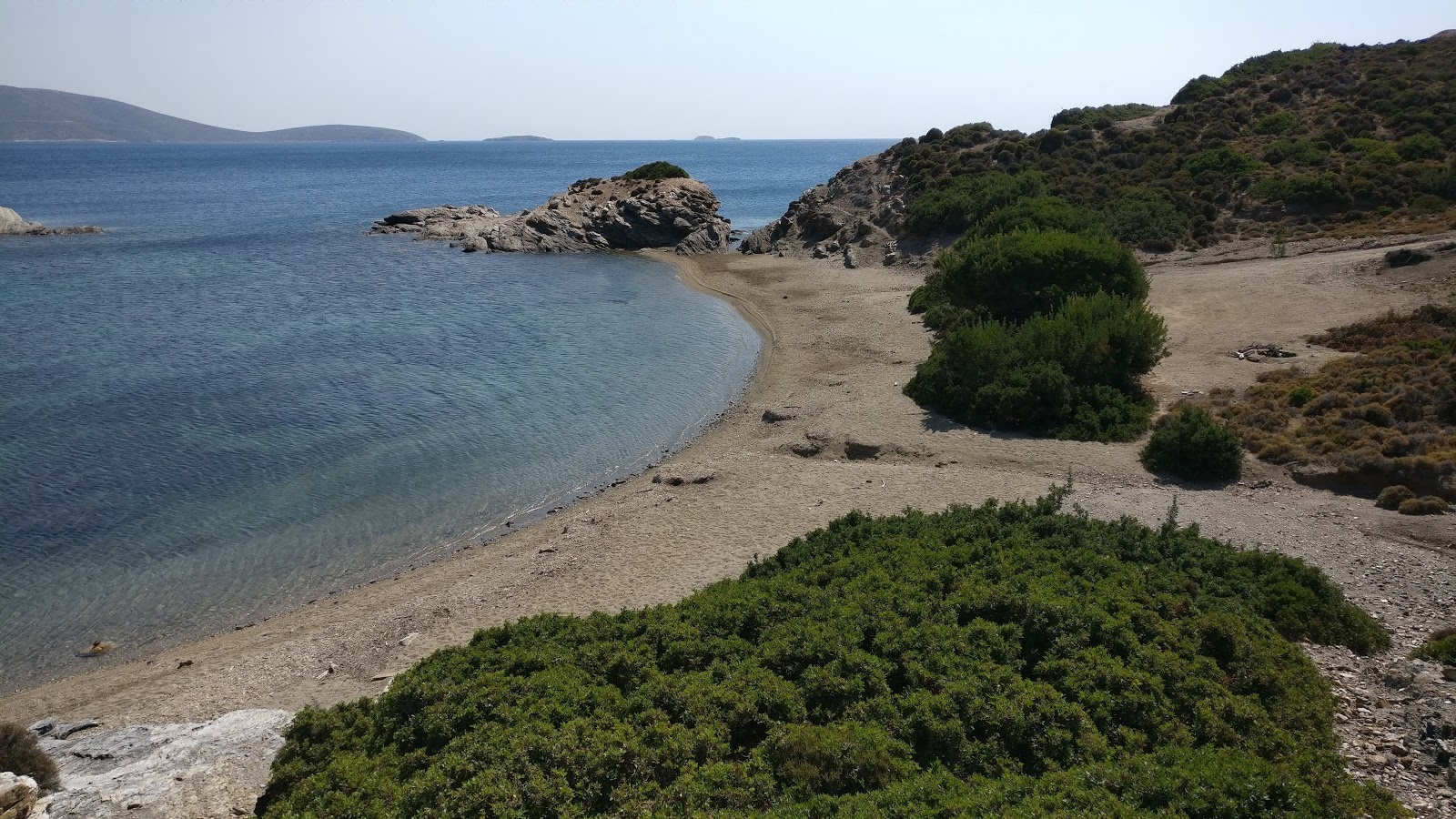 Photo de Fokiada beach zone sauvage