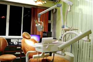 Dental Health and Implant Centre - Dr Ashok Patil, Dr Ajinkya Patil image