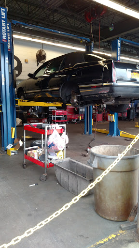 Auto Parts Store «Pep Boys Auto Parts & Service», reviews and photos, 3033 Erie Blvd E, Syracuse, NY 13224, USA