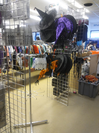 Thrift Store «Goodwill», reviews and photos