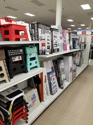 Clothing Store «Burlington Coat Factory», reviews and photos, 5766 Buford Hwy NE, Doraville, GA 30340, USA