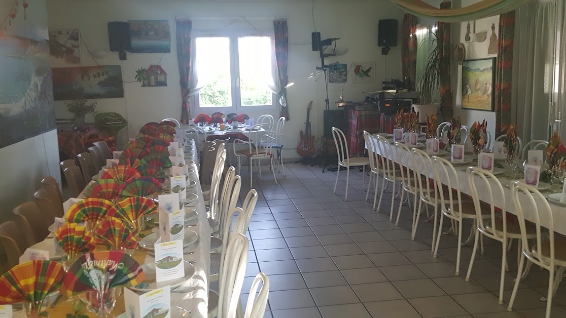 Restaurant Douce Heure Antillaise à Montceau-les-Mines