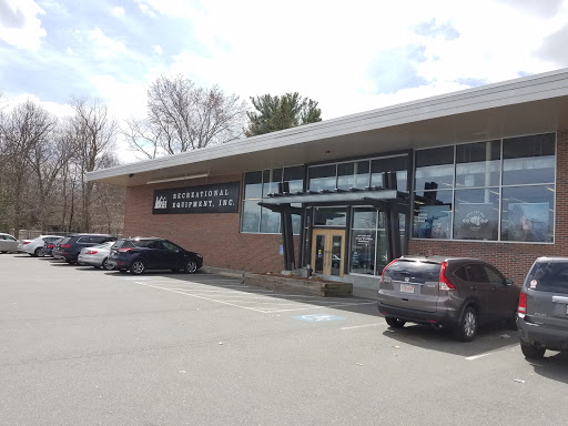 Camping Store «REI», reviews and photos, 279 Salem St, Reading, MA 01867, USA