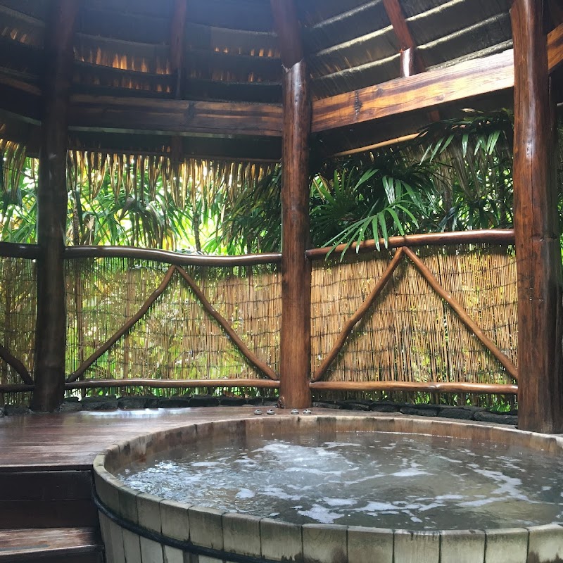 Māmalahoa Hot Tubs & Massage