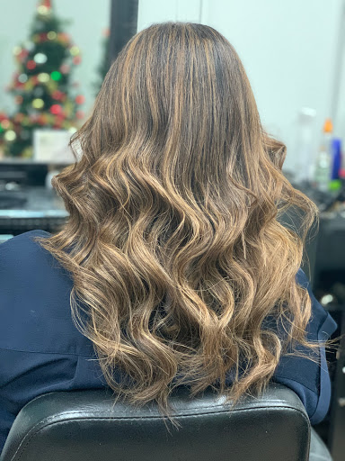 Hair Salon «DejaVu Hair & Design», reviews and photos, 11969 S Apopka Vineland Rd, Orlando, FL 32836, USA