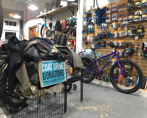 Bicycle Store «DASH Bicycle Shop», reviews and photos, 228 Broadway, Providence, RI 02903, USA