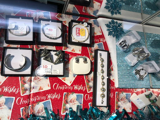 Check Cashing Service «Cash America Pawn», reviews and photos, 1754 W Division St, Arlington, TX 76012, USA