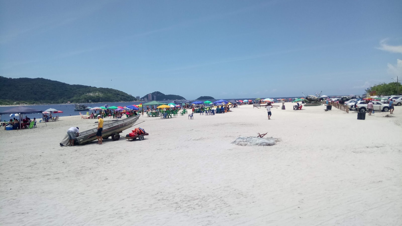 Foto von Strand von Caieiras - beliebter Ort unter Entspannungskennern