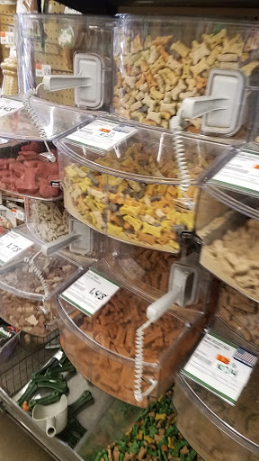 Pet Supply Store «Pet Supplies Plus», reviews and photos, 4332 Kent Rd, Stow, OH 44224, USA