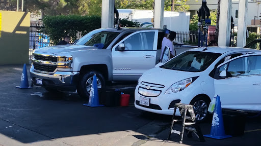 Car Wash «7 Flags Full Service Car Wash, Detail, & Express Lube», reviews and photos, 2270 N Texas St, Fairfield, CA 94533, USA