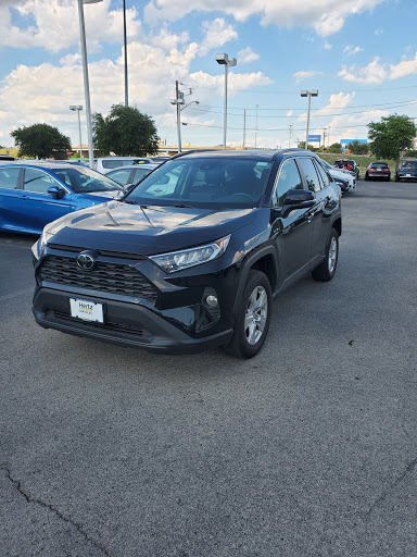 Used Car Dealer «Hertz Car Sales Mesquite», reviews and photos, 8640 E R.L. Thornton Fwy, Dallas, TX 75228, USA