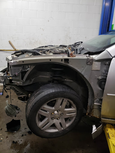 Auto Repair Shop «Kings Korner Auto Sales», reviews and photos, 1638 County Hwy 10, Spring Lake Park, MN 55432, USA