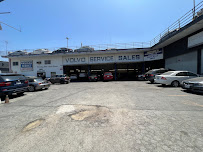 Johanns Independent Mercedes - Photo 3 - Car repair in West Hollywood, CA, Los Angeles