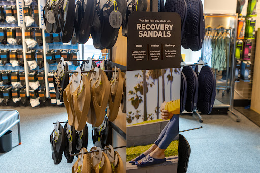 Running Store «Road Runner Sports», reviews and photos, 490 Broad St Suite 1, Shrewsbury, NJ 07702, USA