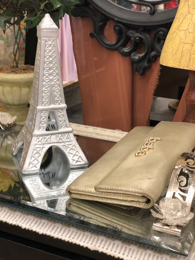 Thrift Store «Maple Valley Goodwill», reviews and photos, 27077 Maple Valley Black Diamond Rd SE, Maple Valley, WA 98038, USA