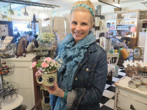 Home Goods Store «Monica Potter Home», reviews and photos, 12724 OH-88, Garrettsville, OH 44231, USA