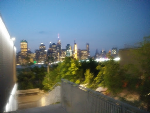 Wine Store «Waterfront Wines & Spirits», reviews and photos, 360 Furman St, Brooklyn, NY 11201, USA