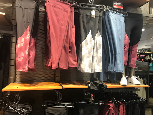 Clothing Store «Under Armour Factory House», reviews and photos, 3939 S Interstate Hwy 35 #650, San Marcos, TX 78666, USA