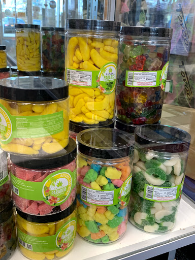 Tobacco Shop «Quick Stop Smoke Shop», reviews and photos, 230 E Main St, East Islip, NY 11730, USA