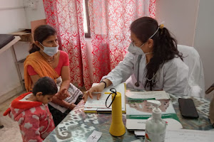 Dr Pooja Jain Best child specialist paediatrician ajmer image