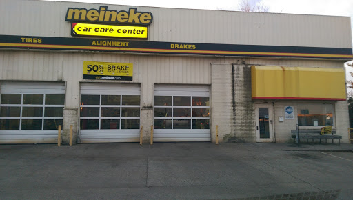 Auto Repair Shop «Meineke Car Care Center», reviews and photos, 220 Crossfield Dr, Versailles, KY 40383, USA