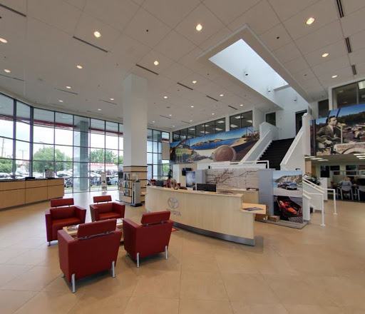Toyota Dealer «Folsom Lake Toyota», reviews and photos, 12747 Folsom Blvd, Folsom, CA 95630, USA