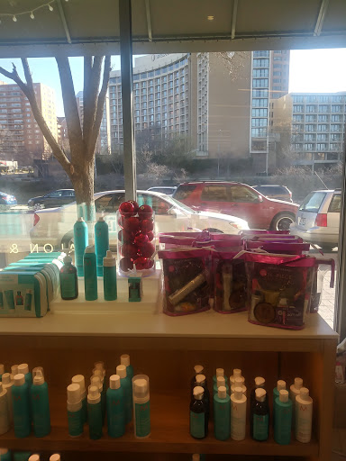 Beauty Salon «Beauty Brands», reviews and photos, 438 Ward Pkwy, Kansas City, MO 64112, USA