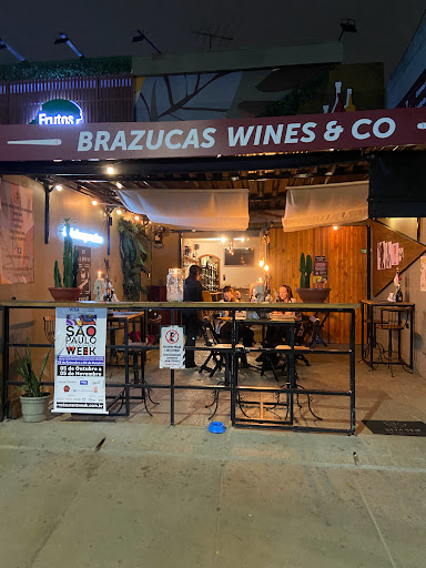 Logo da empresa - Brazucas Wines - Bar e Bistrô