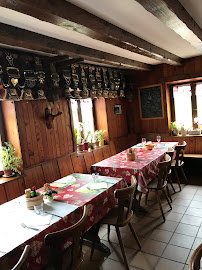 Atmosphère du Restaurant français Ferme Auberge du Lac de Forlet à Soultzeren - n°7