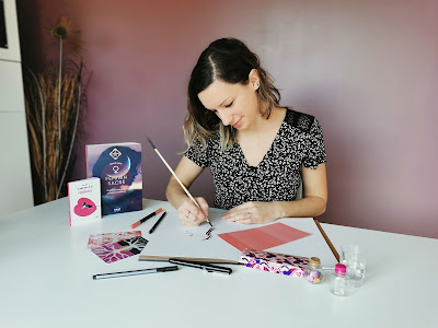 Mathilde Bourdon - Art-thérapeute pour femmes - Un pas une page à Saint-Didier
