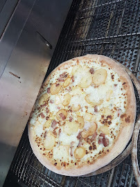 Pizza du Pizzeria Domino's Pizza Bourges - Gare - n°8