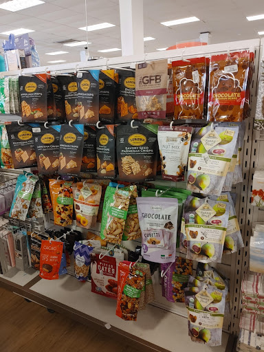 Department Store «T.J. Maxx & HomeGoods», reviews and photos, 2685 South Rd, Poughkeepsie, NY 12601, USA