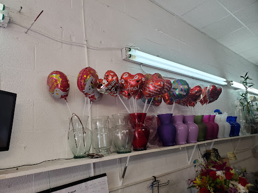 Rosa & Rosas, 2545 W 80th St #1, Hialeah, FL 33016, USA, 