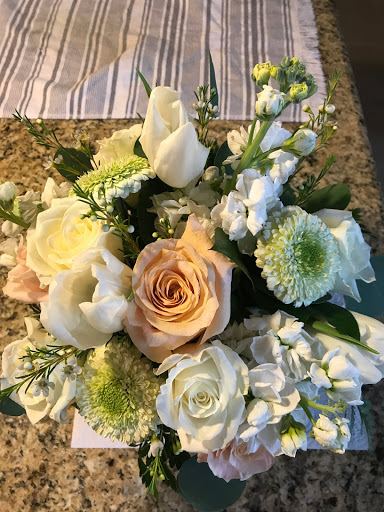 Florist «Simply Blessed Flowers and Gifts», reviews and photos, 9200 Lebanon Rd #22, Frisco, TX 75035, USA