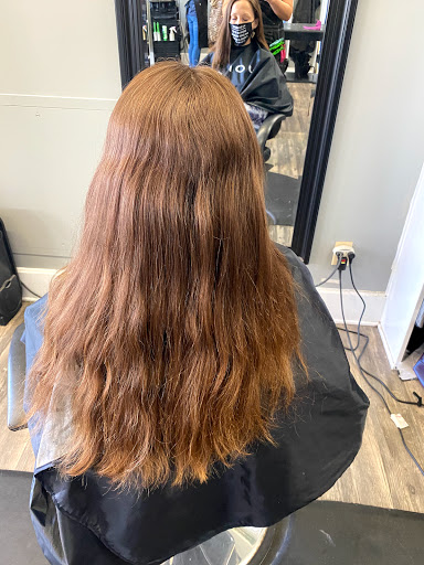 Beauty Salon «Stephanie Hood & Company Hair & Nail Salon», reviews and photos, 97 W Public Sq, Scottsville, KY 42164, USA