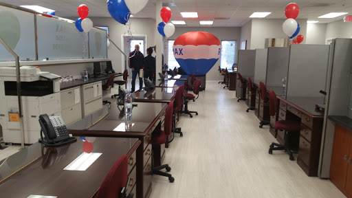 Real Estate Agency «Re/Max Showcase», reviews and photos, 5445 Grand Ave #200, Gurnee, IL 60031, USA