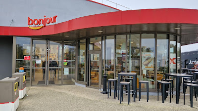 Aire de Latitude 45 à Pont-de-l'Isère