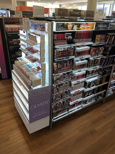 Shopping Mall «Creeks at Virginia Centre», reviews and photos, 9850 Brook Rd, Glen Allen, VA 23059, USA