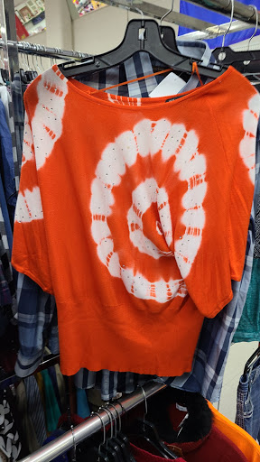 Thrift Store «Red Racks Thrift Store», reviews and photos, 1711 N Glenstone Ave, Springfield, MO 65803, USA