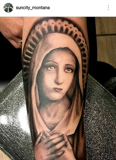 Find gemstone tattoo ideas for your next unique tattoo in El Paso at Sun City Tattoo Montana