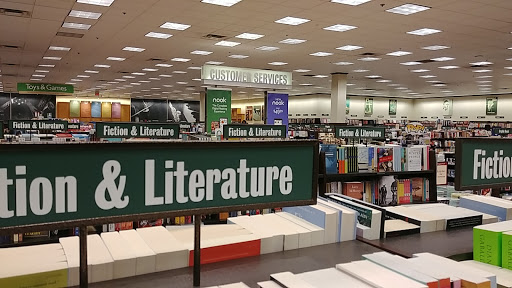 Book Store «Barnes & Noble», reviews and photos, 12193 Fair Lakes Promenade Dr, Fairfax, VA 22033, USA