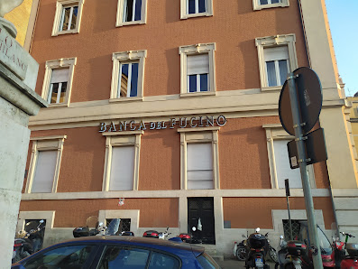Banca del Fucino Via Tomacelli, 106, 00186 Roma RM, Italia