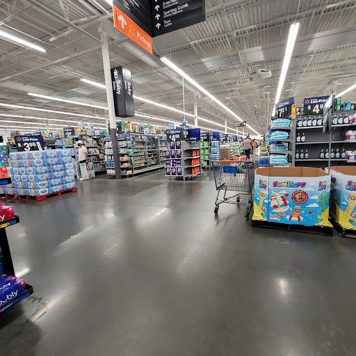 Discount Store «Walmart», reviews and photos, 3680 W Shaw Ave, Fresno, CA 93711, USA
