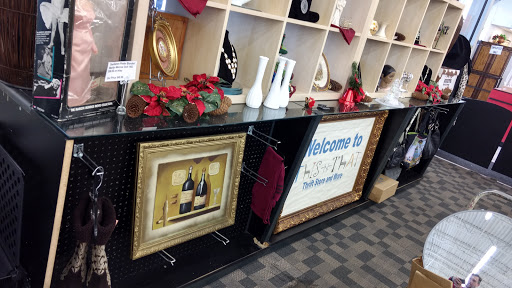 Thrift Store «This-N-That Thrift Store Vancouver Plaza», reviews and photos, 7601 NE Vancouver Plaza Dr, Vancouver, WA 98662, USA