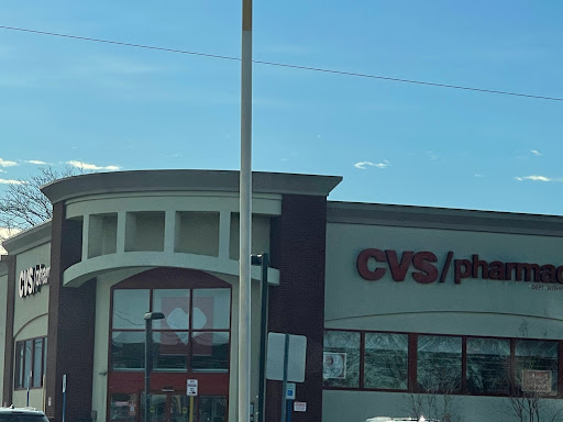 CVS, 17 E Jericho Turnpike, Mineola, NY 11501, USA, 