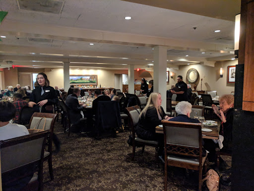 Country Club «Glen Oak Country Club», reviews and photos, 21 W 451 Hill Ave, Glen Ellyn, IL 60137, USA