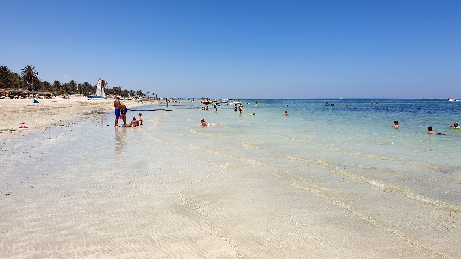 Foto av Sangho beach med turkos rent vatten yta