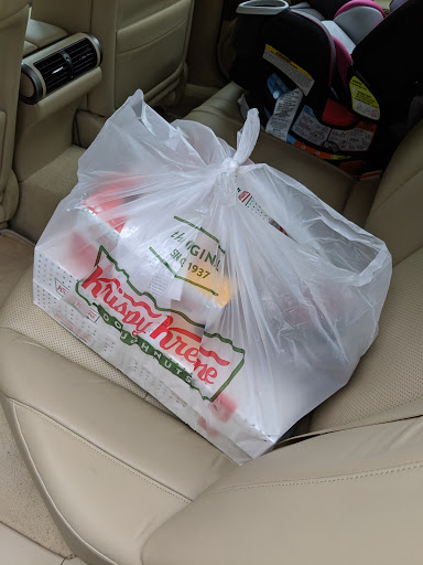 Donut Shop «Krispy Kreme», reviews and photos, 10781 Alpharetta Hwy, Roswell, GA 30076, USA