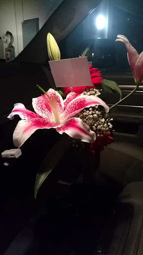 Florist «Mullens Flowers», reviews and photos, 17015 E Foothill Blvd, Fontana, CA 92335, USA