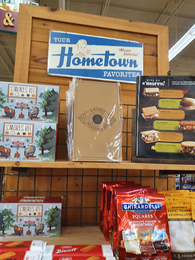 Furniture Store «Cost Plus World Market», reviews and photos, 1480 Apalachee Pkwy, Tallahassee, FL 32301, USA